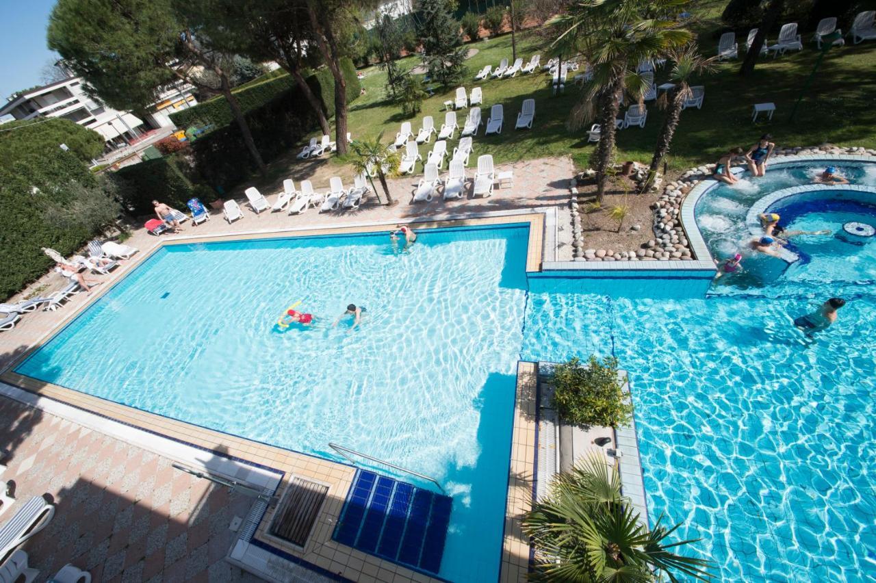 Hotel Terme Milano Abano Terme Exterior foto